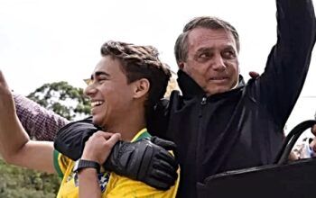 Nikolas diz sentir saudades de Bolsonaro ao ser criticado por aliados