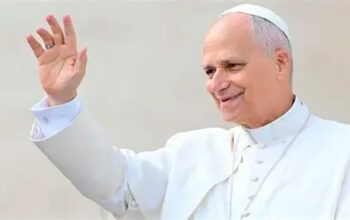 Papa critica tratamento “desrespeitoso” a imigrantes nos EUA