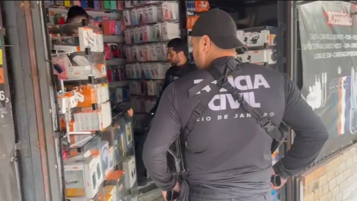 Polícia do RJ faz megaoperação em 11 estados contra roubo de celulares