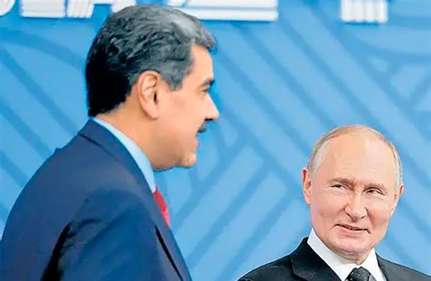 Rússia diz estar em contato com Venezuela e cita "obrigações contratuais"