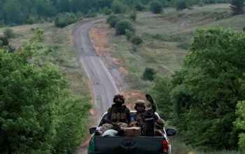 Rússia diz que cinco mil soldados ucranianos estão encurralados em Kharkiv