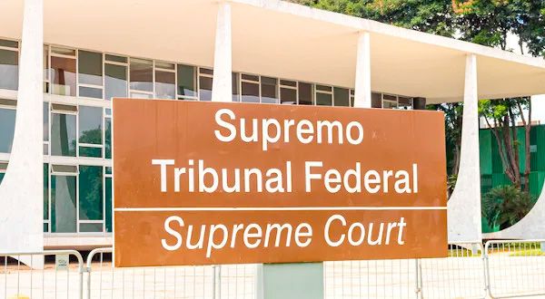 STF torna Eduardo Bolsonaro réu por unanimidade