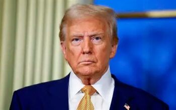 Trump  diz que espaço aéreo da Venezuela está fechado