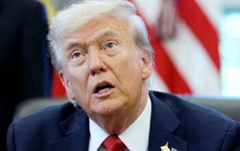 Trump diz que poderia conversar com Maduro em meio a tensão na Venezuela