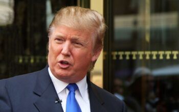 Trump pede fim de shutdown e diz que democratas estão "destruindo" economia