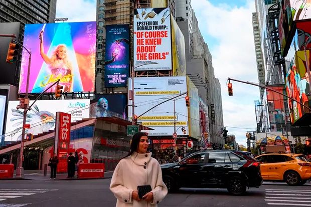 Trump sanciona lei para liberar arquivos de Epstein