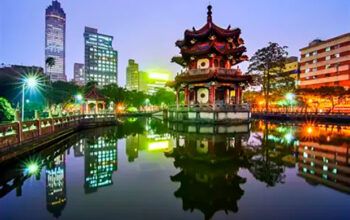 Xi Jinping conversa com Trump e defende “retorno de Taiwan à China”