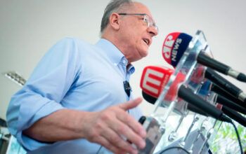 Alckmin diz que não tem sentido o Brasil ter 2ª maior taxa de juro do mundo