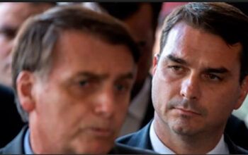 Bolsonaro confirma em carta nome de Flávio como pré-candidato