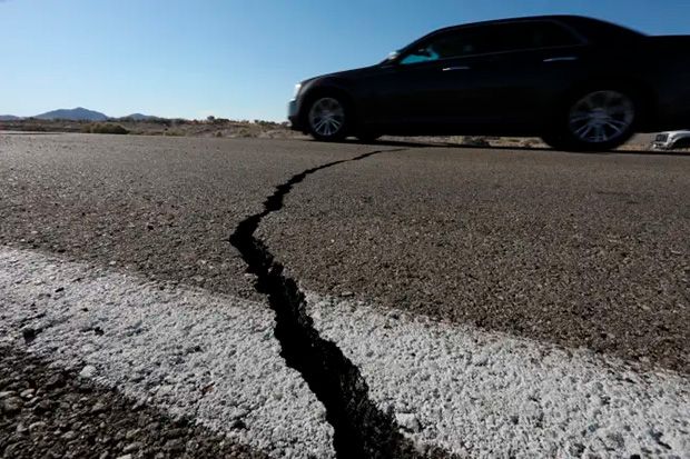 Califórnia registra terremoto de 4,9 e moradores recebem alerta