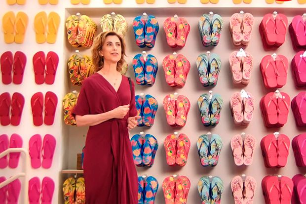 Dona da Havaianas recupera valor de mercado após queda por polêmica