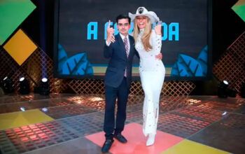 Dudu Camargo é o campeão de A Fazenda 17 com 75,88% dos votos