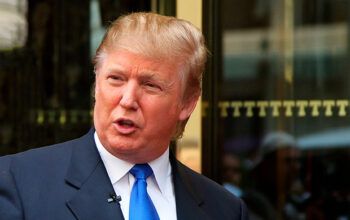 Em mensagem de Natal, Trump ataca pessoas trans e “esquerda radical”