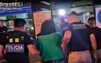 Encapuzado, Silvinei Vasques é entregue à PF após prisão no Paraguai - Vídeo