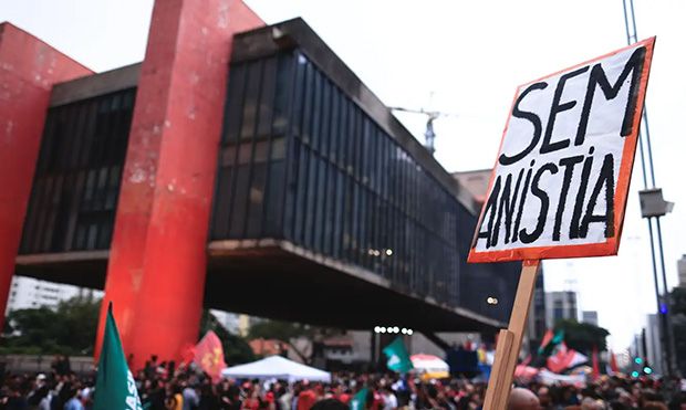 Esquerda se mobiliza para ocupar a Avenida Paulista contra PL da Dosimetria