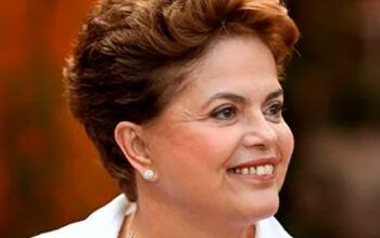 Ex-presidente Dilma Rousseff comemora 78 anos neste domingo