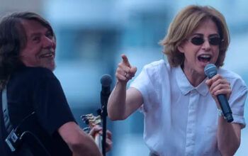 Fernanda Torres, Gil,  Caetano e vários famosos vão à manifestação  contra o PL da Dosimetria no Rio