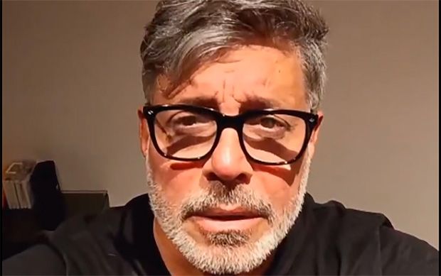 Frota ironiza “milagres” de pastores aliados de Bolsonaro: “Não curam o soluço”?