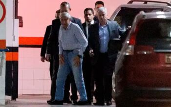 General Heleno deixa o Comando Militar e começa a cumprir prisão domiciliar