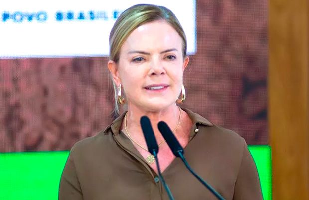 Gleisi Hoffmann declarou que o presidente Lula vetará PL da dosimetria