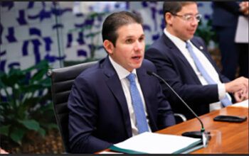 Hugo Motta desiste de levar cassação de Ramagem ao plenário e diz que decisão será da Mesa