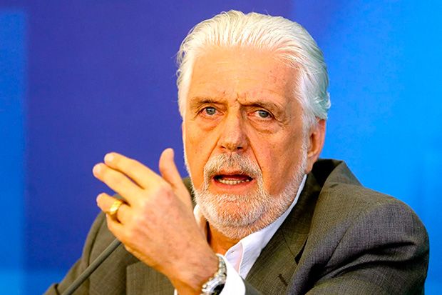 Jaques Wagner nega acordo sobre PL da Dosimetria: “Democracia não se negocia”