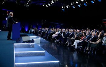 Lula diz que suspensão suspensão da sanção imposta EUA foi “presente” de Trump a Moraes