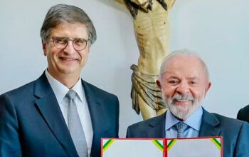 Lula reconduz Paulo Gonet para novo mandato na PGR