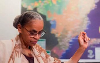 Ministra Marina Silva é hospitalizada após sentir dor súbita na lombar