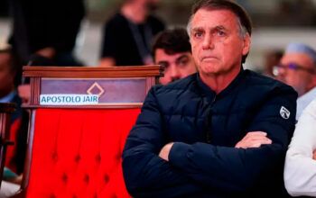 Moraes autoriza cirurgia de Bolsonaro, mas nega prisão domiciliar