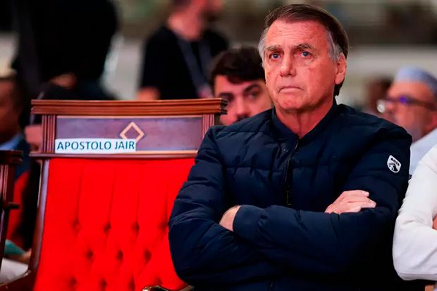 Moraes autoriza cirurgia de Bolsonaro, mas nega prisão domiciliar