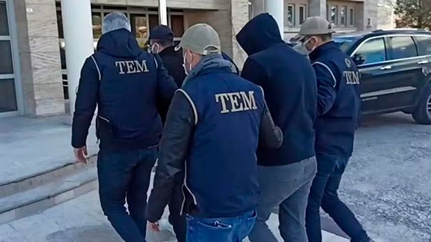 Na Turquia 115 pessoas são presas por planejar ataques para festas de fim de ano