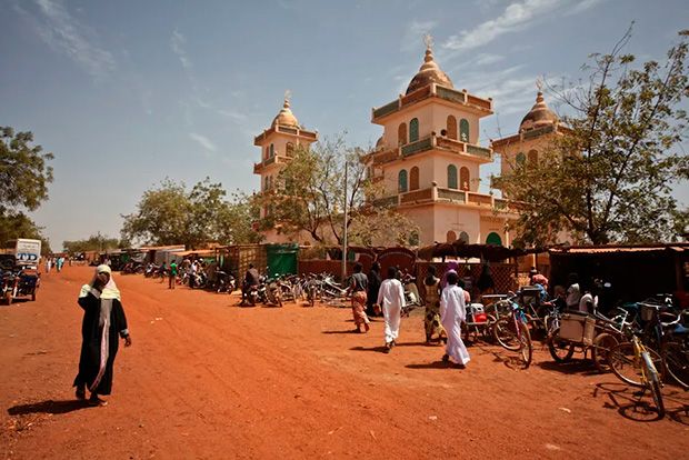 Países africanos proíbem a entrada de americanos após medidas de Trump