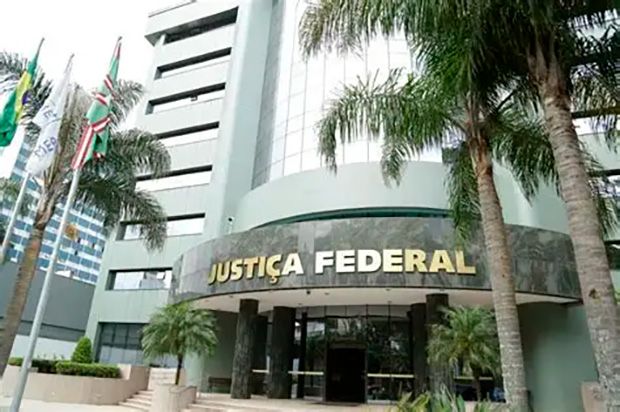 PF apreende vídeo da “festa da cueca” na vara de Curitiba