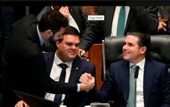 Por 291 votos a favor e 148 contrários, Câmara aprova PL da Dosimetria, que reduz pena de Bolsonaro e aliados