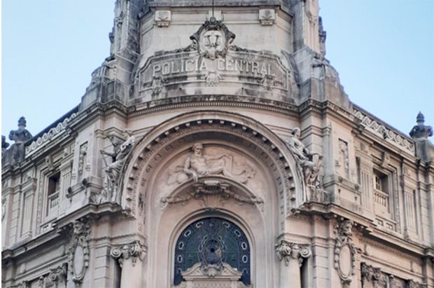 Rio tomba antigo prédio do Dops, local de tortura na ditadura militar