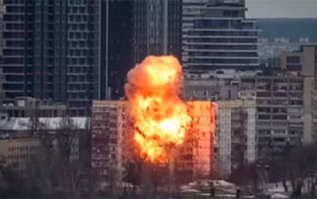 Rússia ataca Kiev com mísseis e drones antes de reunião entre Ucrânia e EUA