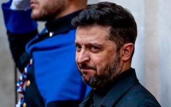 Rússia lança ataque massivo à Ucrânia às vésperas do Natal, diz Volodymyr Zelensky