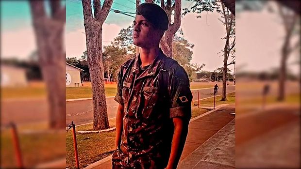 Soldado do Exército Kelvin Barros confessa que matou e ateou fogo em musicista do Exército