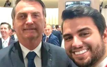 Alexandre de Moraes autoriza Filipe Martins a acompanhar julgamento presencialmente