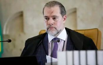 Toffoli rejeita pedido da PGR e mantém acareação