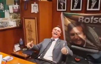 “A Papuda lhe espera”: web resgata VÍDEO de Bolsonaro após transferência