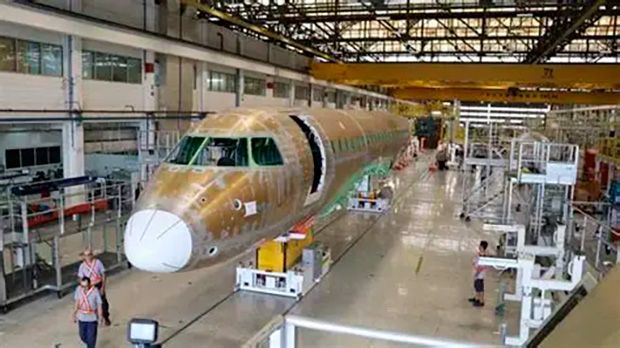 Adani e Embraer preparam acordo para montar aviões civis na Índia