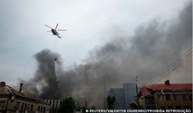 Ataque aéreo russo na Ucrânia deixa milhões sem energia elétrica
