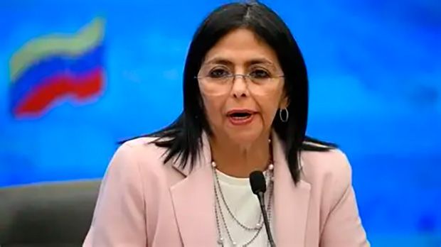 “Basta de ordens de Washington”, diz presidente interina da Venezuela