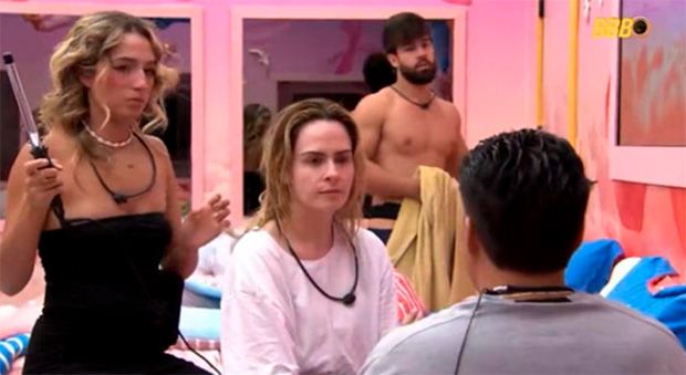 BBB 26: Ana Paula se revolta após Pedro insinuar que ela fez ‘trabalho’ religioso contra ele