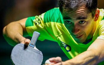 Calderano fica com bronze em Doha após derrota para jovem chinês