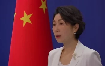 China critica EUA pelo uso de outros países como “desculpa” para interesses próprios