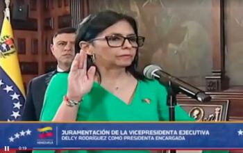 Delcy Rodríguez toma posse como presidente interina da Venezuela