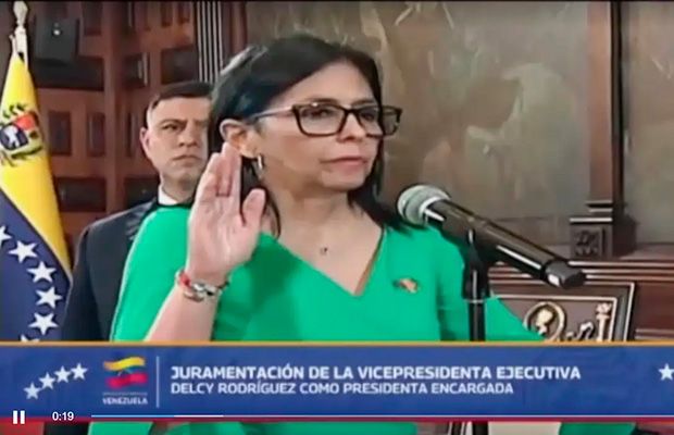Delcy Rodríguez toma posse como presidente interina da Venezuela